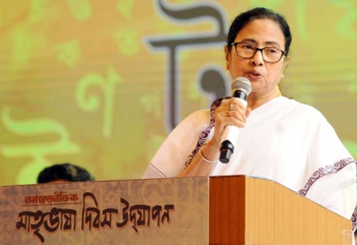 सीएम ममता ने बंगाल में अफीम की खेती की अनुमति के लिए केंद्र को लिखा पत्र